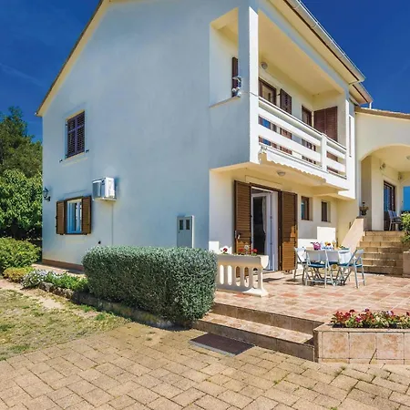 Appartement Kozino I *